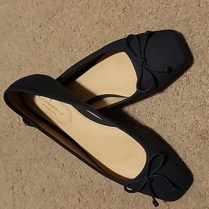 Liz Claiborne Flats